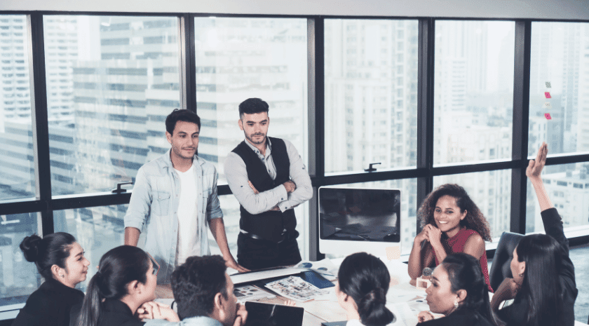 סדנת בינה מלאכותית לעסקים